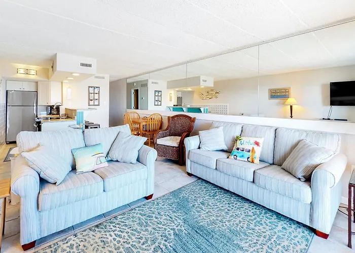 Polynesian Apartment *